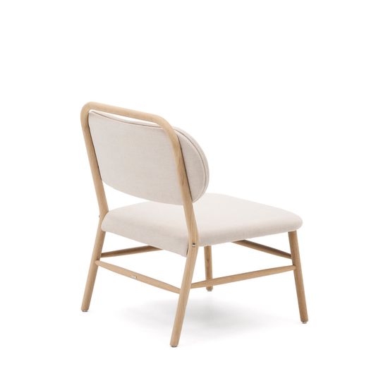 Кресло Helda из бежевого шенилла и массива дуба Испания La Forma