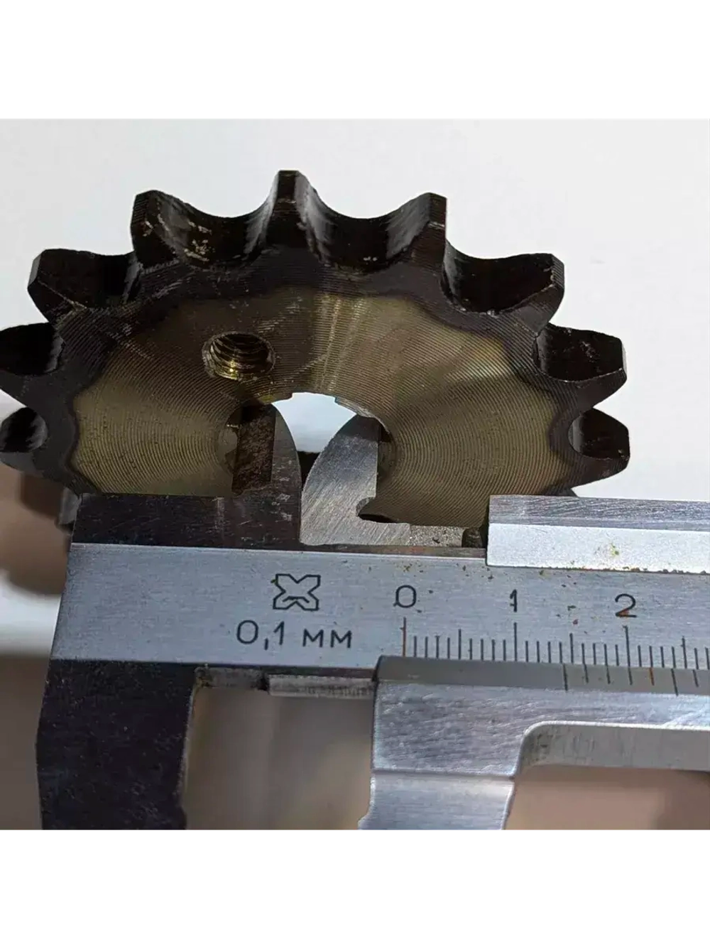 Звезда ведущая 428-15 (17 мм, сталь, закаленные зубья)