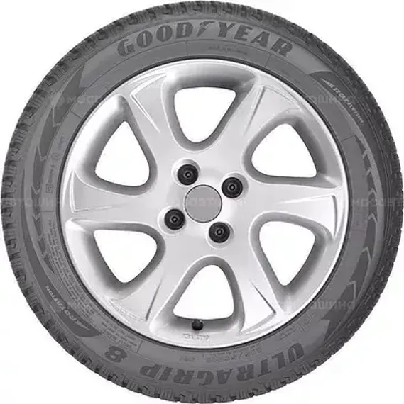 Goodyear UltraGrip 8 235/50 R18 101V