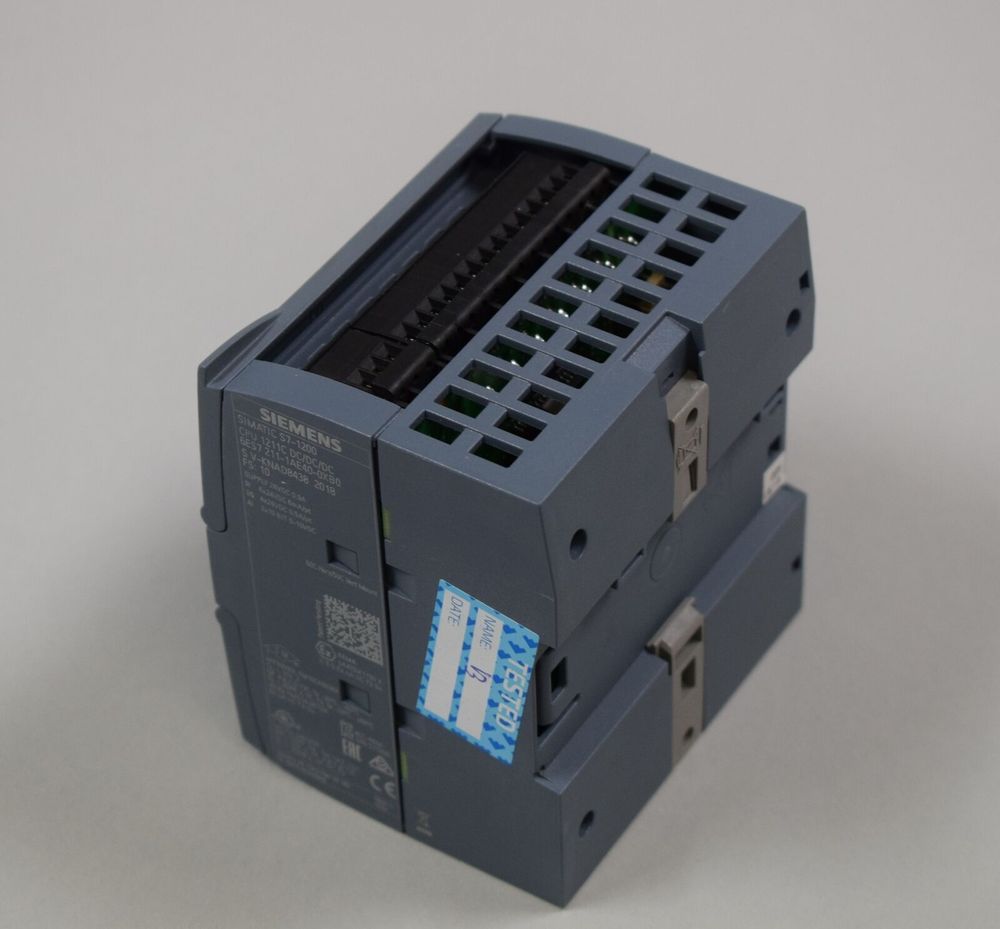 SIEMENS 6ES7211-1AE40-0XB0