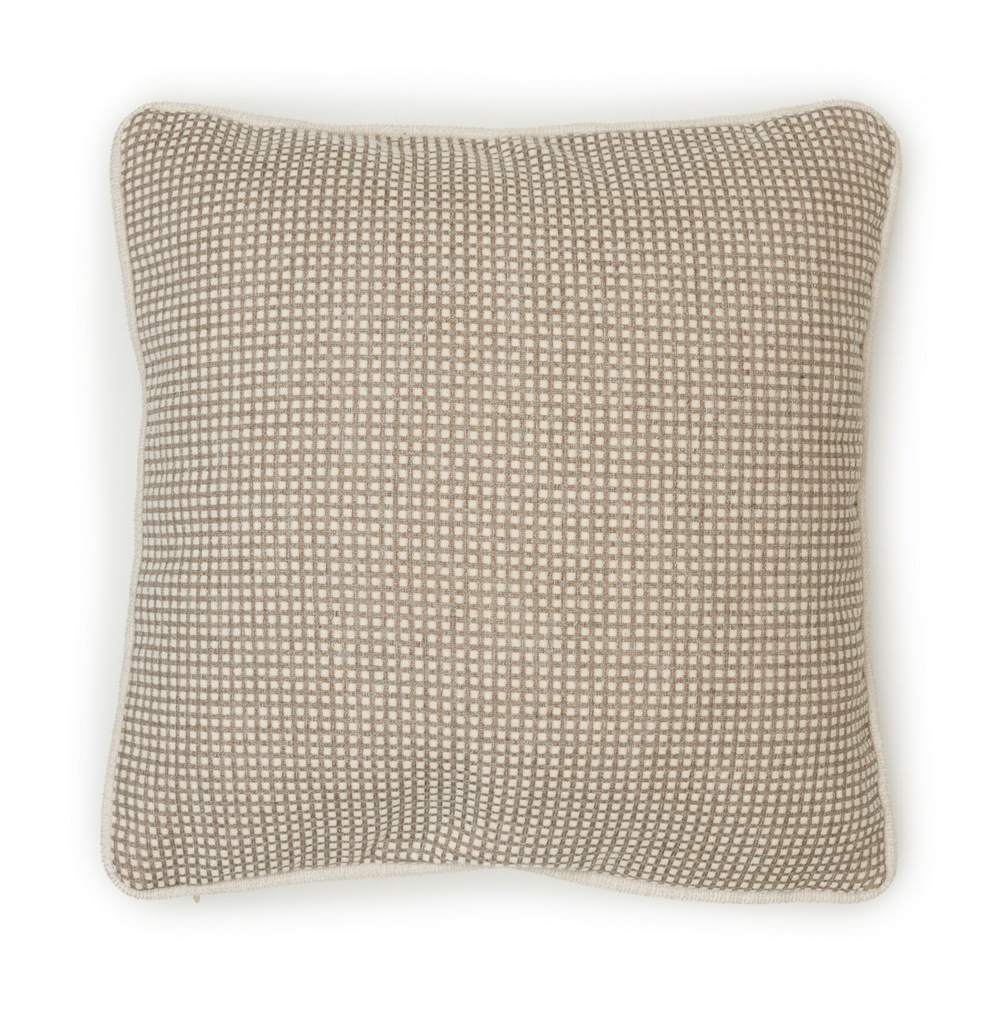 Подушка ROIG_05CUBEПодушка Textil Roig 40x40 Бежевый