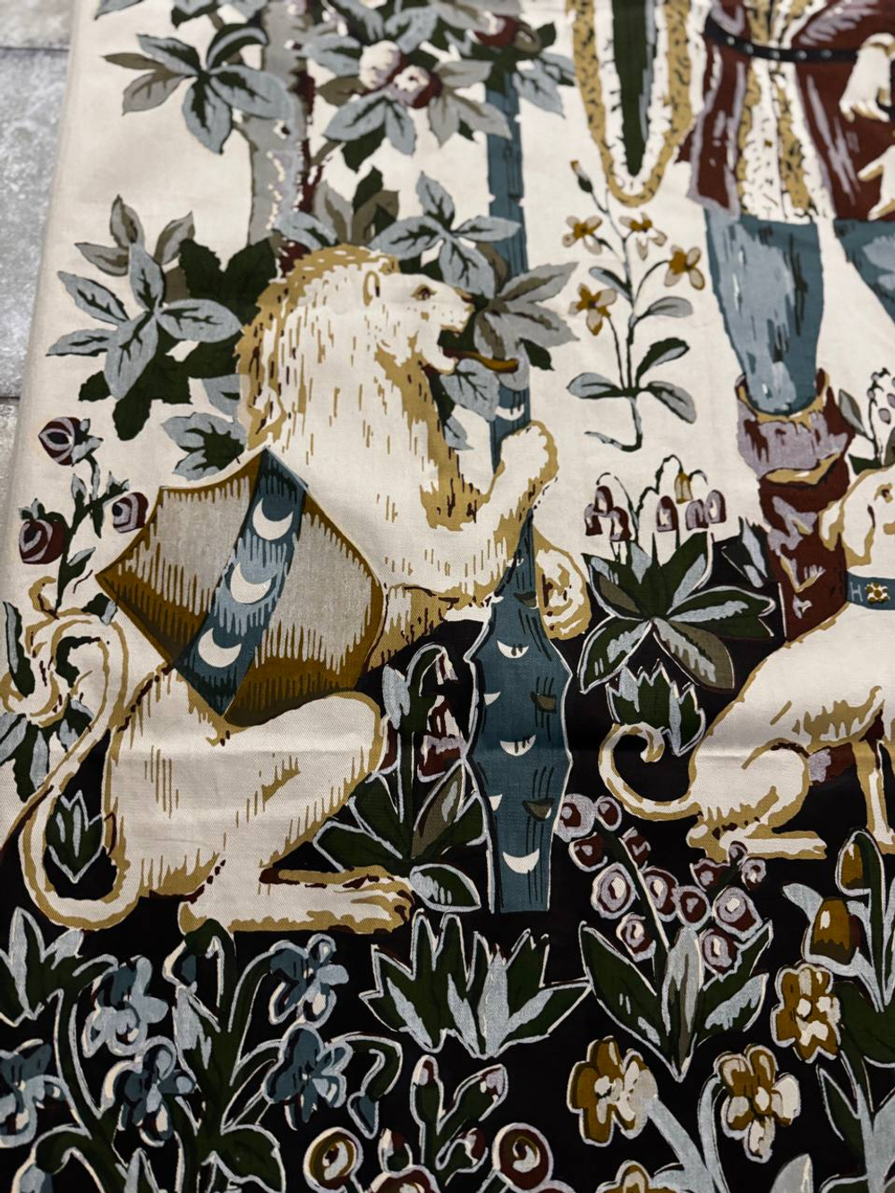 Полотно с единорогом