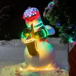 Уличная фигура - новогодний "Снеговик с саксофоном"