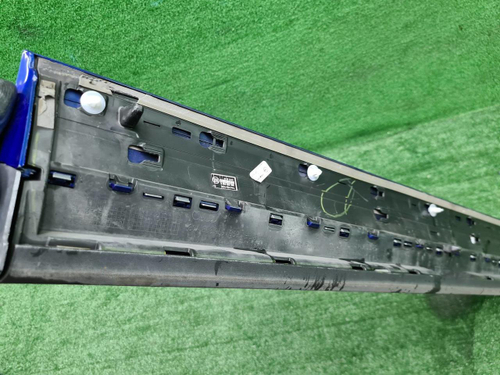 Накладка двери передняя левая Audi Q5 80A (20-нв)