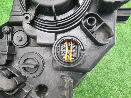 Фара левая KIA Sorento 2 XM (2012-2021) галоген