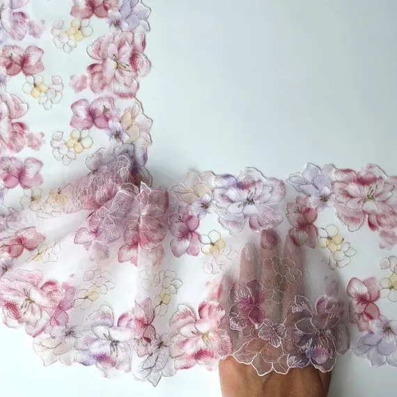 Вышивка на сетке розовая/цветочная 18 см, Китай