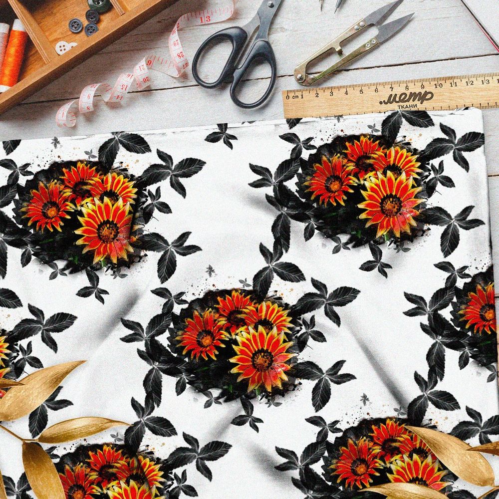 Ткань шифон цветы с черными листиками