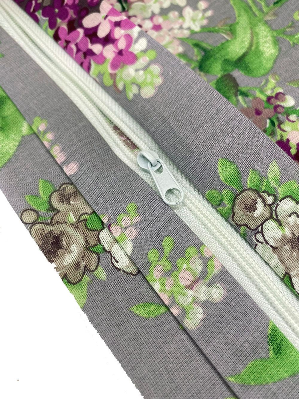 Постельное белье перкаль Сказка "Сирень/Аромат сирени" 1,5-сп Наволочка 50х70 см 1 шт Простынь 150x215 см Пододеяльник 145x215 см