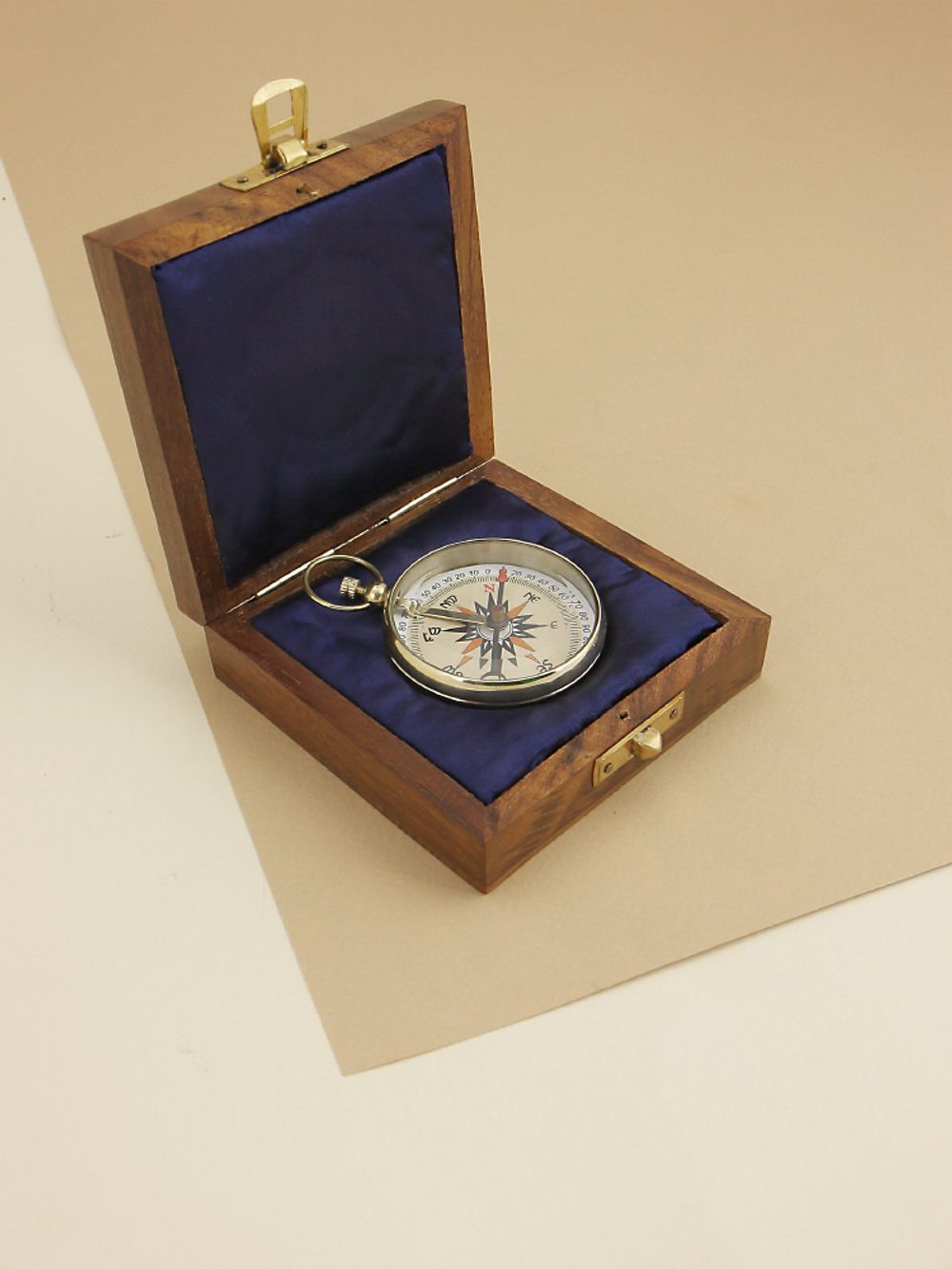 Nautical Карманный компас