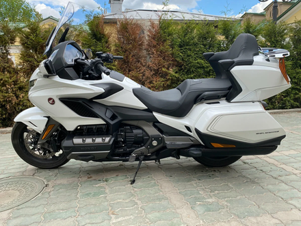Honda GL1800 Gold Wing Tour DCT , 2024