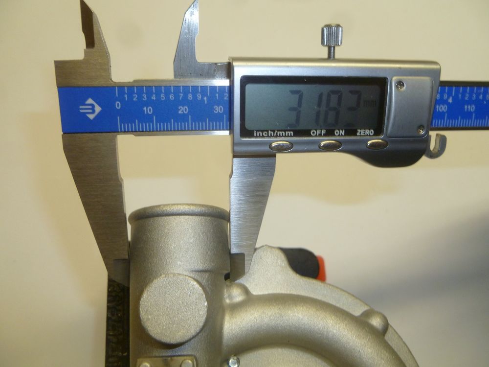 Турбокомпрессор Ricardo Y485BZD; TDK 22 4LT/Turbocharger