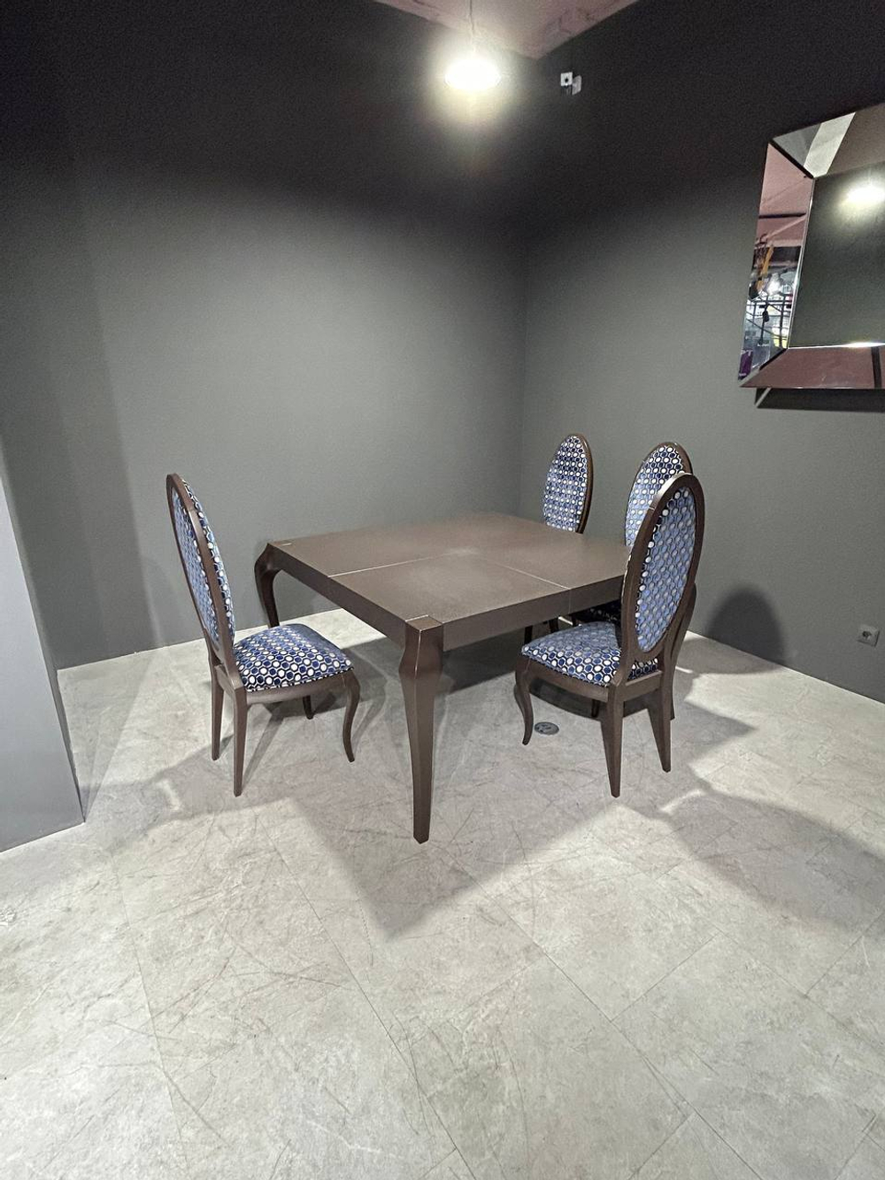 Стул Мадрид, La Ebanisteria