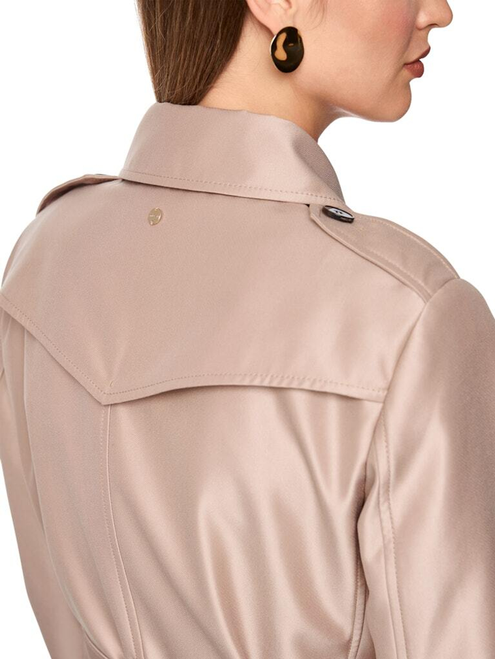 AC 11.04 W27   пальто