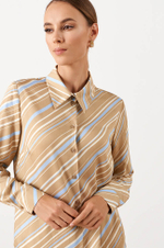 23033 Блузка женская (бежевый принт)