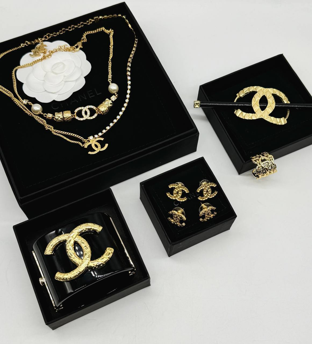 Чокер CHANEL
