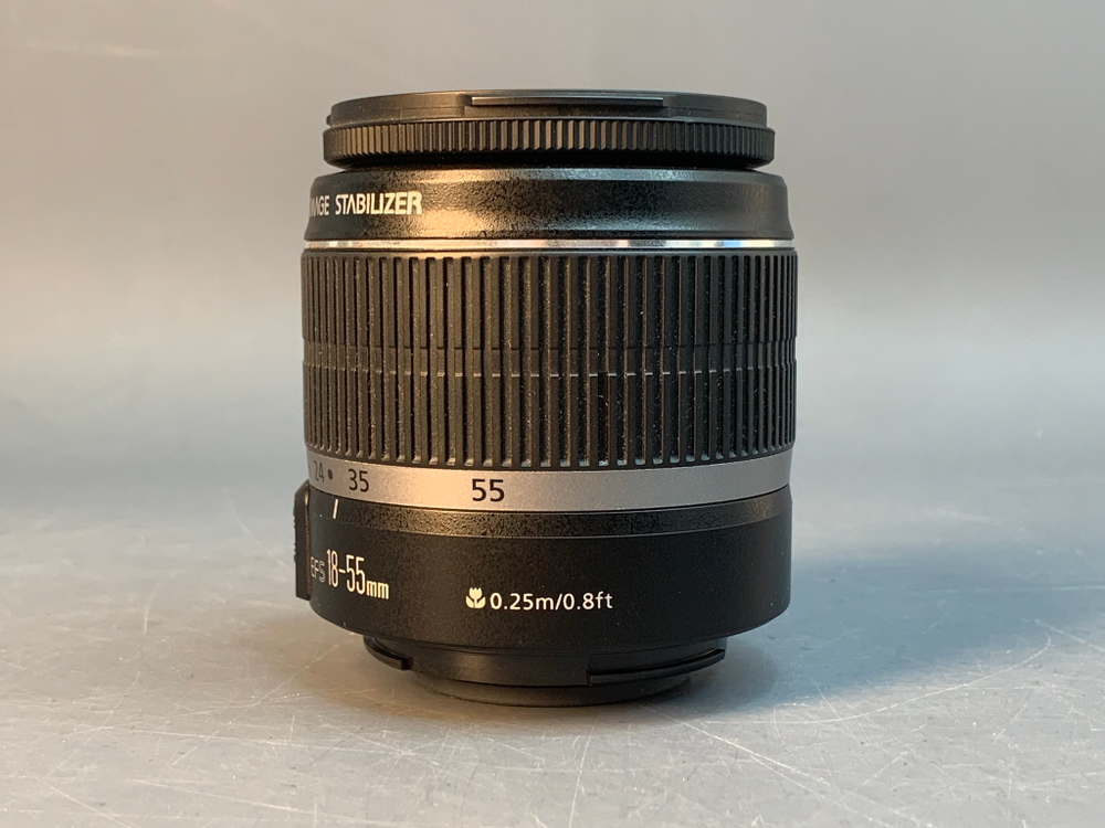Canon EF-S 18-55mm f/3.5-5.6