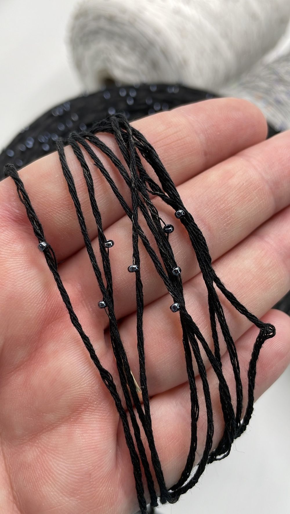 Бисер COFIL 30% хлопок 42% вискоза 28% полиамид+бисер