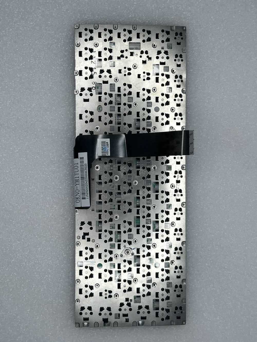 Клавиатура для ноутбука Lenovo U300 раскладка - английская, без подсветки, черная (25200254), оригинал