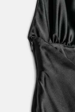 ZARA КОРОТКОЕ АТЛАСНОЕ ПЛАТЬЕ, ЧЕРНЫЙ