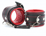 Черные оковы с красным подкладом (Цвет: черный с красным)