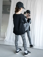 Костюм для девочки на осень