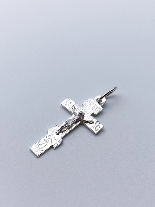 Крест из серебра/Без покрытия/С подвижным ухом/С алмазной огранкой