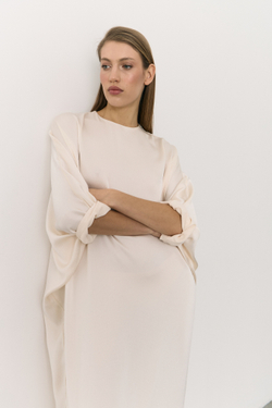 Платье свободного силуэта белое