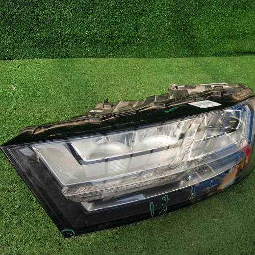 Фара левая Audi Q7 2 (2015-2019) LED