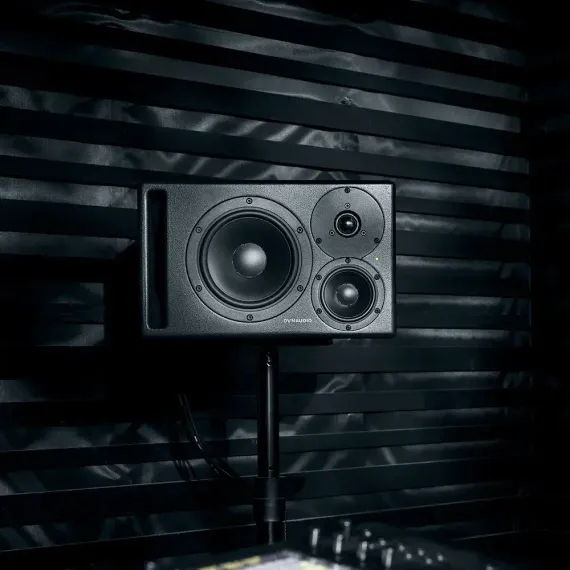Dynaudio Core 47 L Black