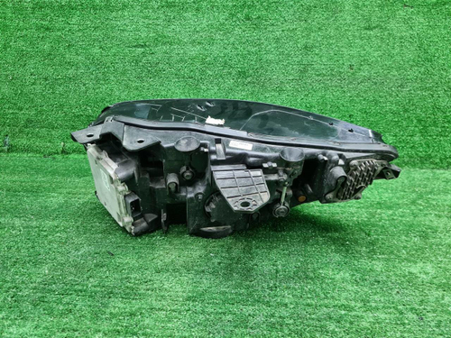 Битая Фара правая Genesis GV70 (2020-н.в.) LED