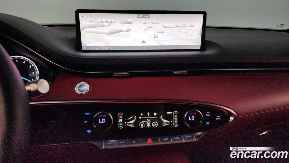 Genesis GV70 2.5T Бензин AWD (05.2022)