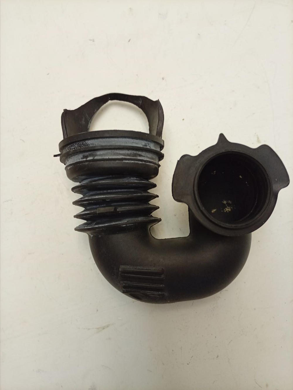 F1068SD кт11 Патрубок подачи воды к стиральной машине LG 4738EN2004A б/у