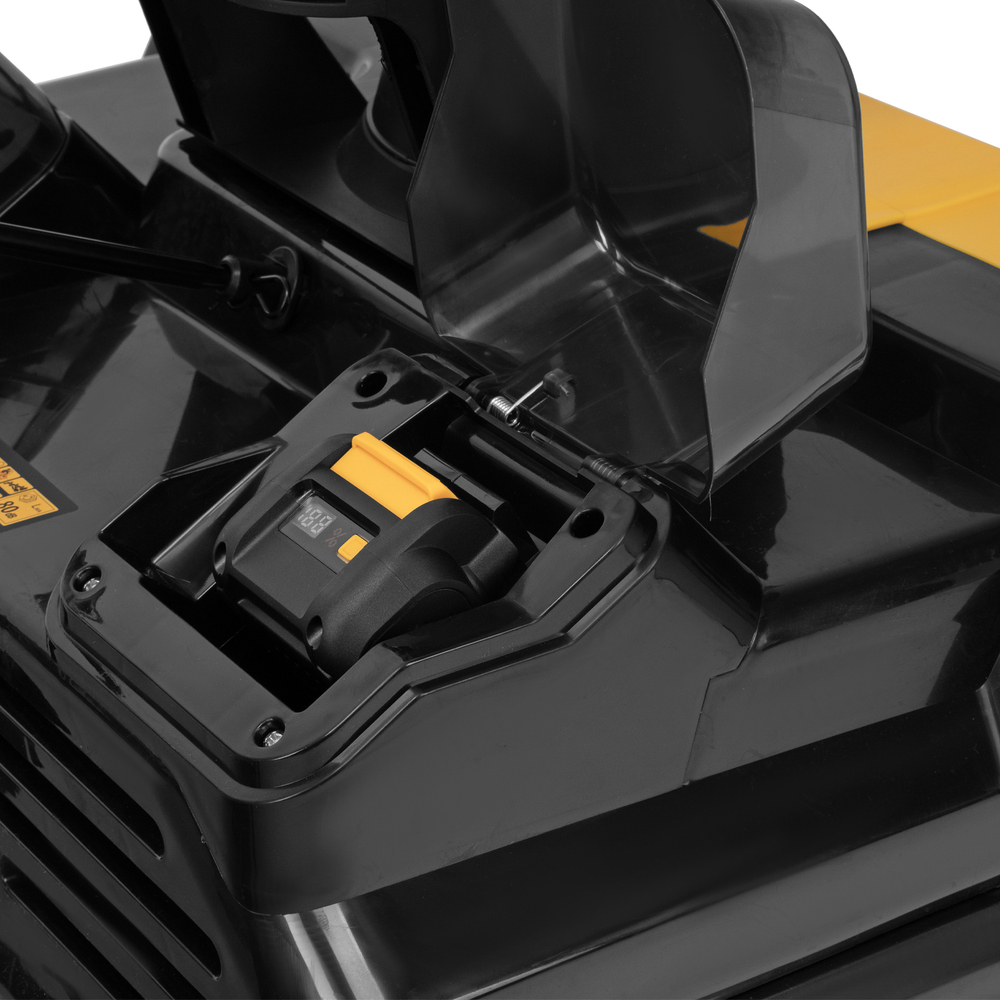 Снегоуборочная машина аккумуляторная, ESB-560Li, 560 мм, 40В, 2 АКБ 5 Ач, ЗУ, метал. шнек Denzel