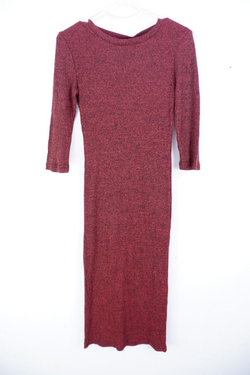 Платье лаконичное 40-42 размер