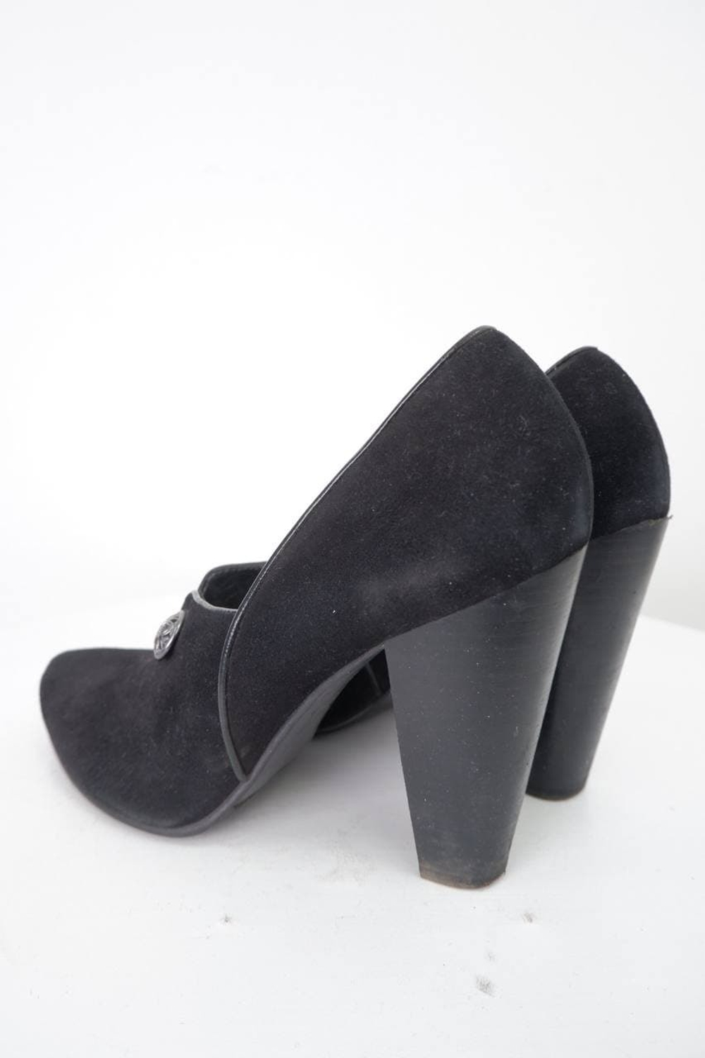 Ботильоны ALBA из замши 38 размер