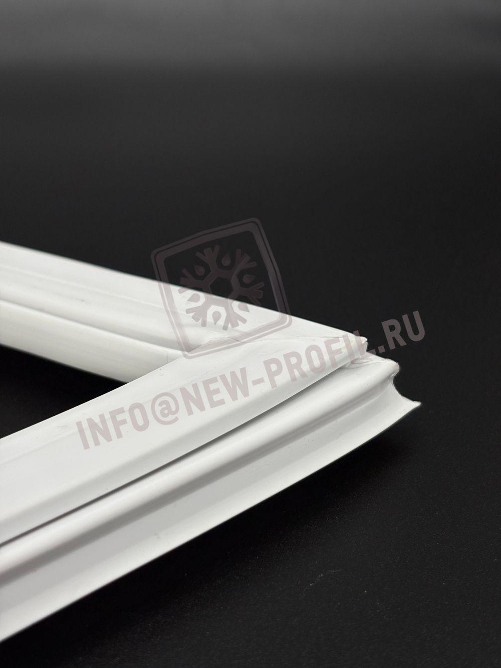 Уплотнитель для холодильника Electrolux ERB 3598 х.к 1005*540 мм по пазу(010/035 АНАЛОГ)