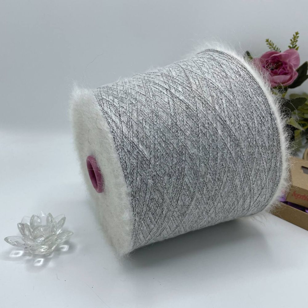 UGO PUCCI 30% кид мохер 30% полиамид 40% полиакрил