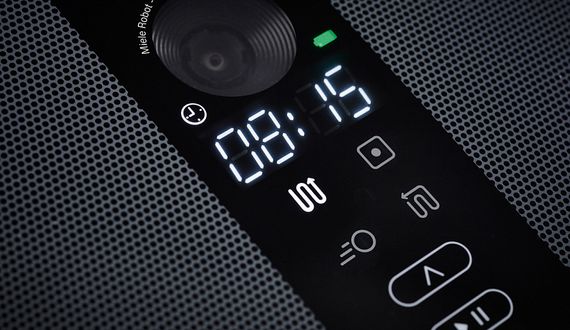 Пылесос Miele SJQL0 Scout RX1