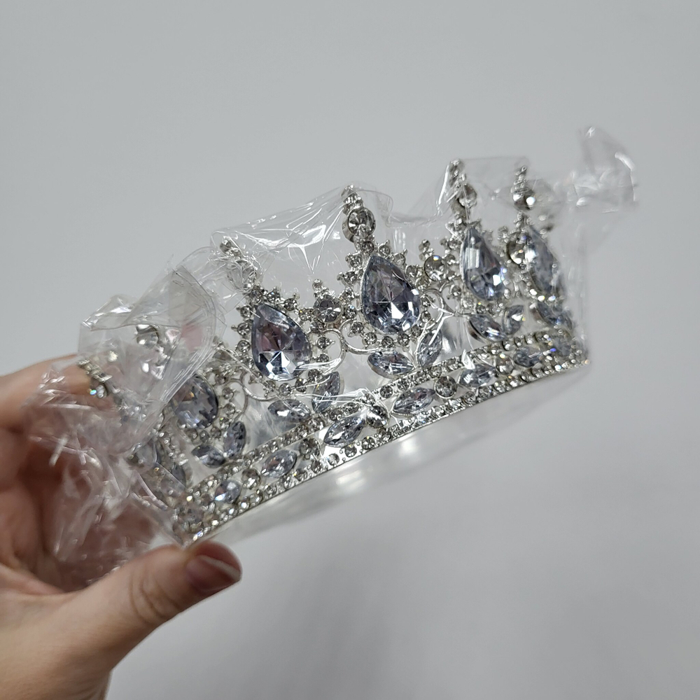 Корона Серебро, диаметр низа 12,5 см
