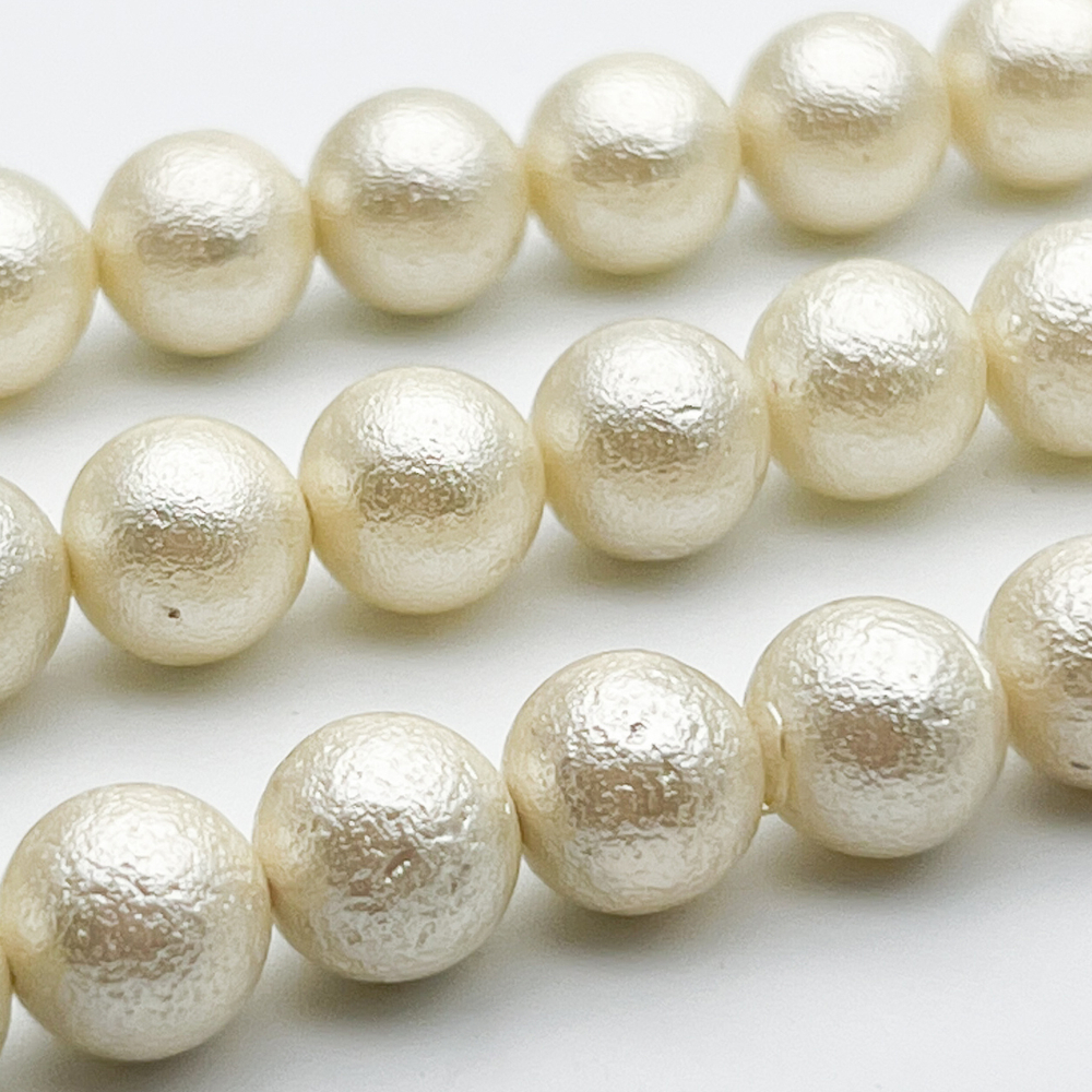 "Майорка" с эффектом фольга, цвет желтый, диаметр 10 мм, цена за 10 шт (1/4 нити)