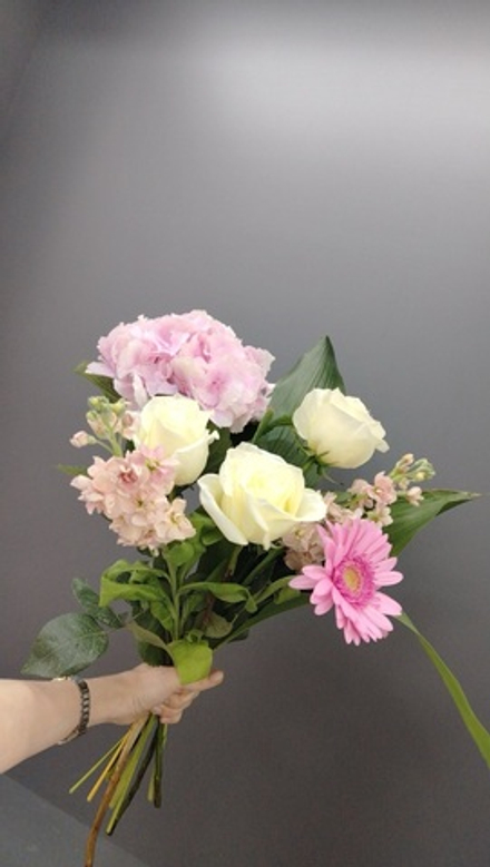 Нежный плюс упаковка в нежных тонах