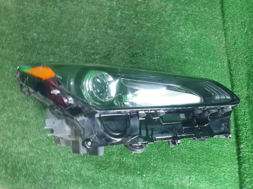 Битая Фара правая Lexus NX 1 (2014-2017) LED