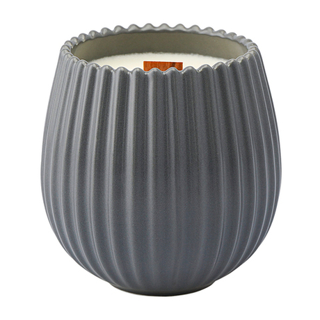 Свеча ароматическая Tkano Edge Spicy Snowflakes серая 60ч