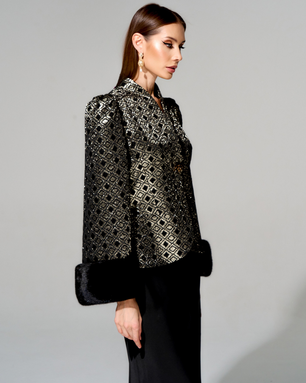 Жакет "София" с меховой отделкой