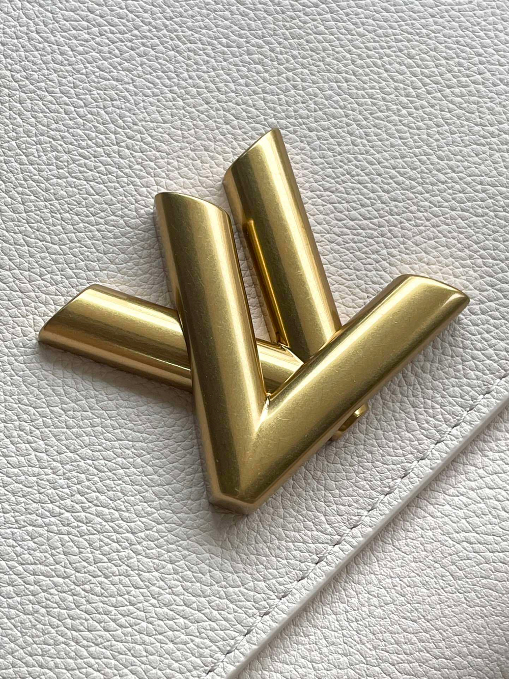 Louis Vuitton Soft Twist