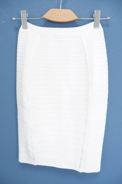 Юбка стильная из вискозы 42 размер