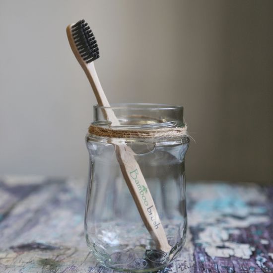 Полностью экологичных зубных щеток не существует…