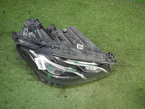 Фара правая Mercedes E W213 (2016-2021) LED