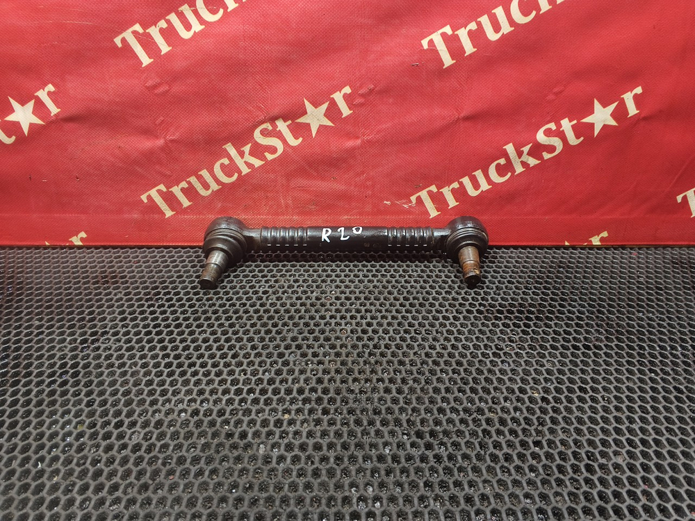 Стойка переднего стабилизатора