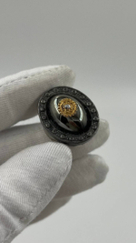 Накладка на пуговицу с чёрной вставкой